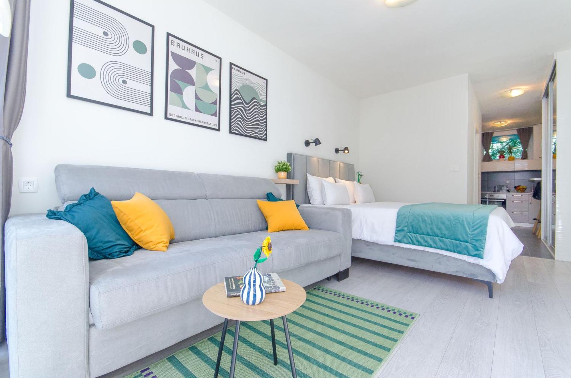 Side By Side Apartments 스플리트 외부 사진